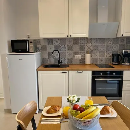 Josipa Apartment *